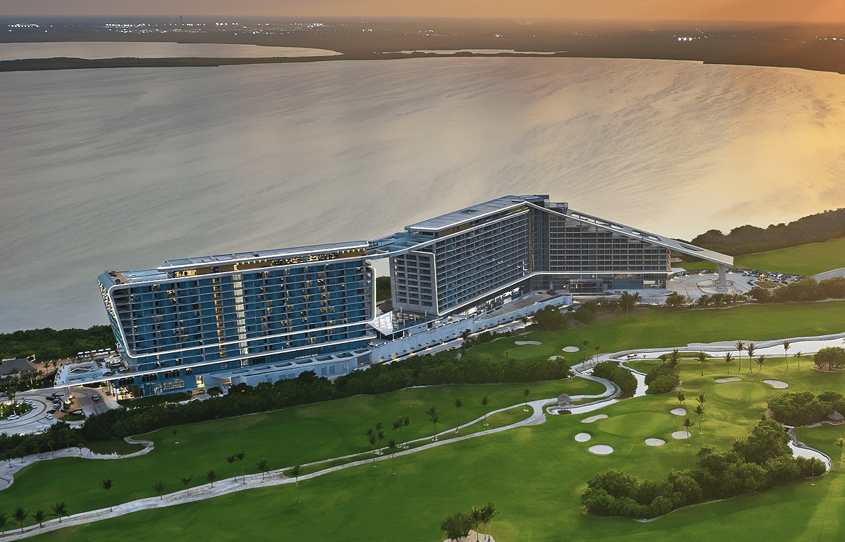 The Residences<br class="hidden xl:block"> at Grand<br class="hidden xl:block"> Island no es<br class="hidden xl:block"> una moda.